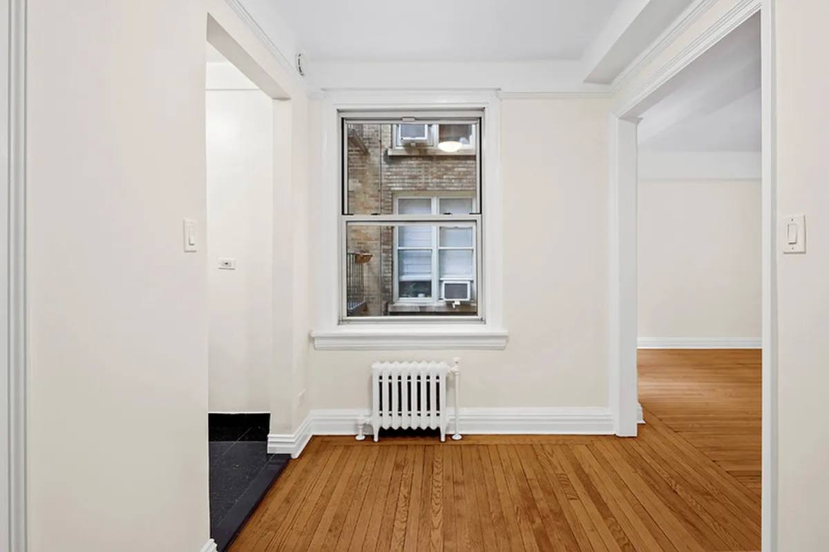 Apartment for rent at 25 E 10th St #5C, New York, NY 10003