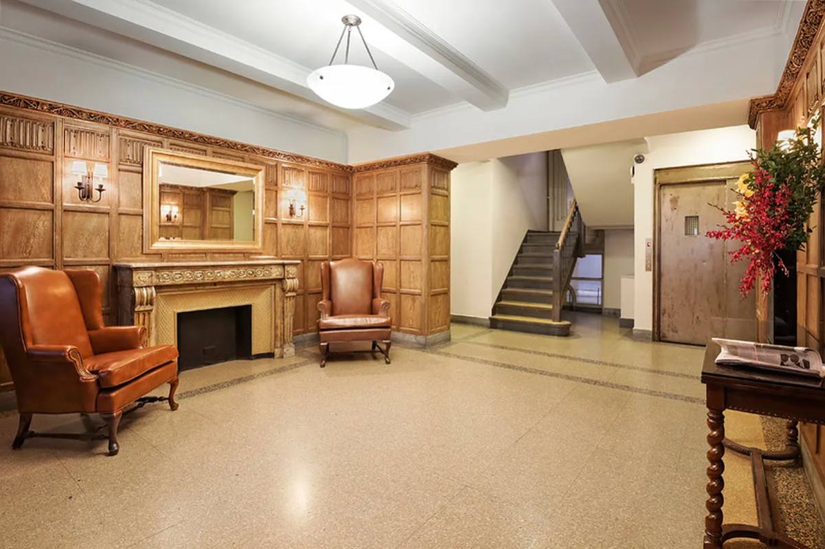 Apartment for rent at 25 E 10th St #5C, New York, NY 10003