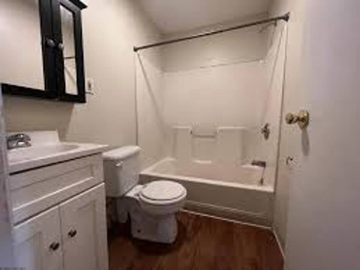 Apartment for rent at 409 Forest Ave, Morgantown, WV 26505