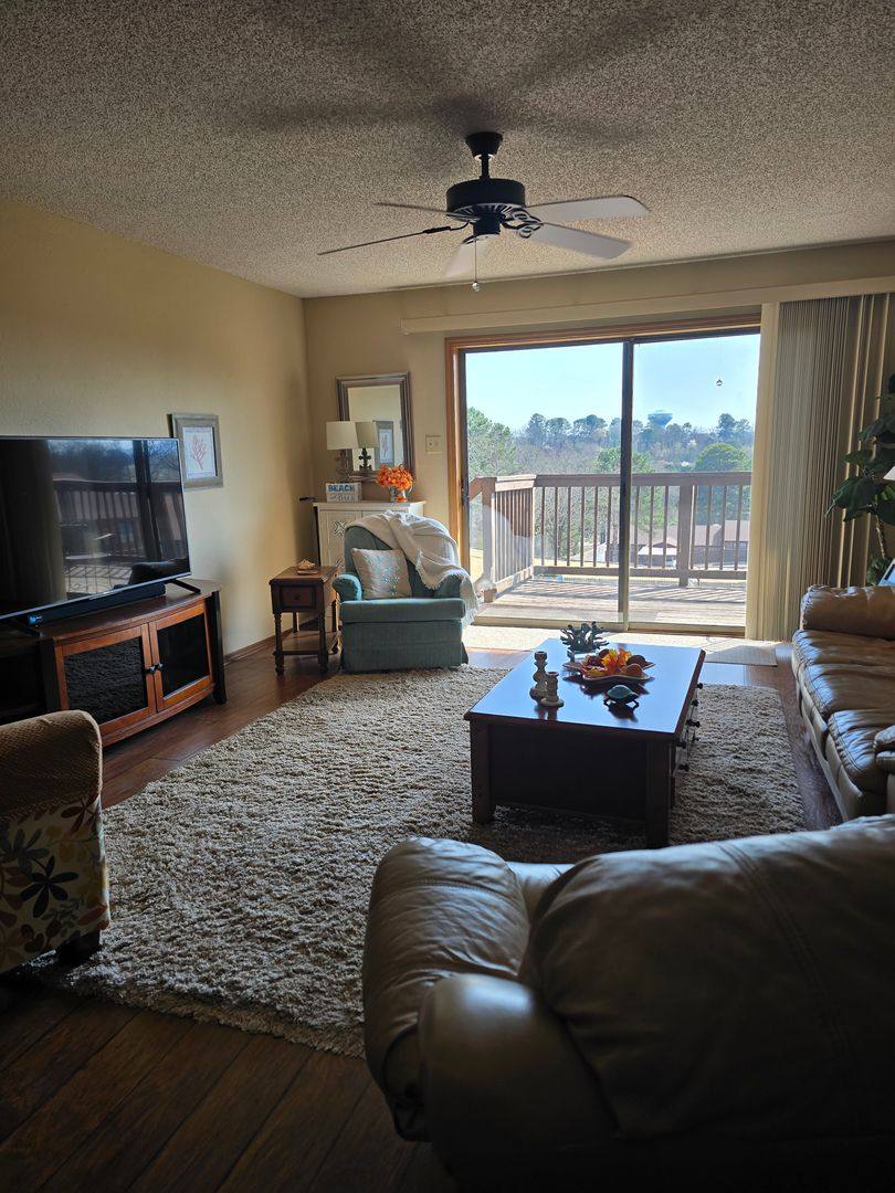 Condo for rent at 210 Carl Dr, Hot Springs National Park, AR 71913