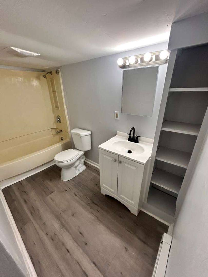Apartment for rent at 14-16 Maple St, Spencer, MA 01562