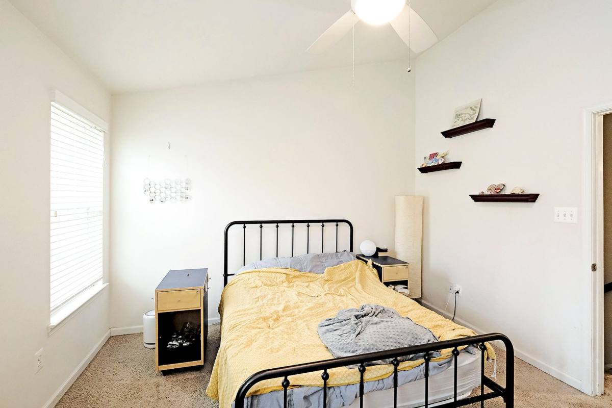 Townhouse for rent at 814 Rock Creek Rd, Charlottesville, VA 22903