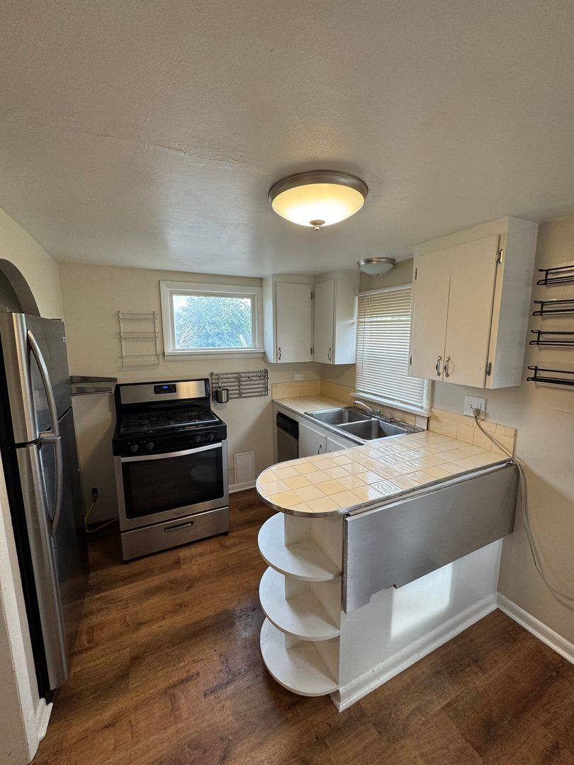 Apartment for rent at 1457 Eaton St, Denver, CO 80214