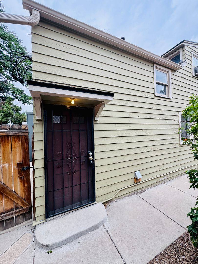 Apartment for rent at 1457 Eaton St, Denver, CO 80214