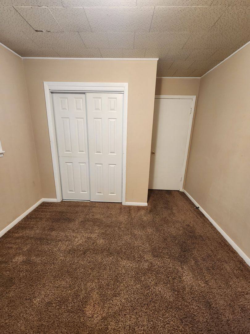 Apartment for rent at 1107 3rd St, Charleston, IL 61920