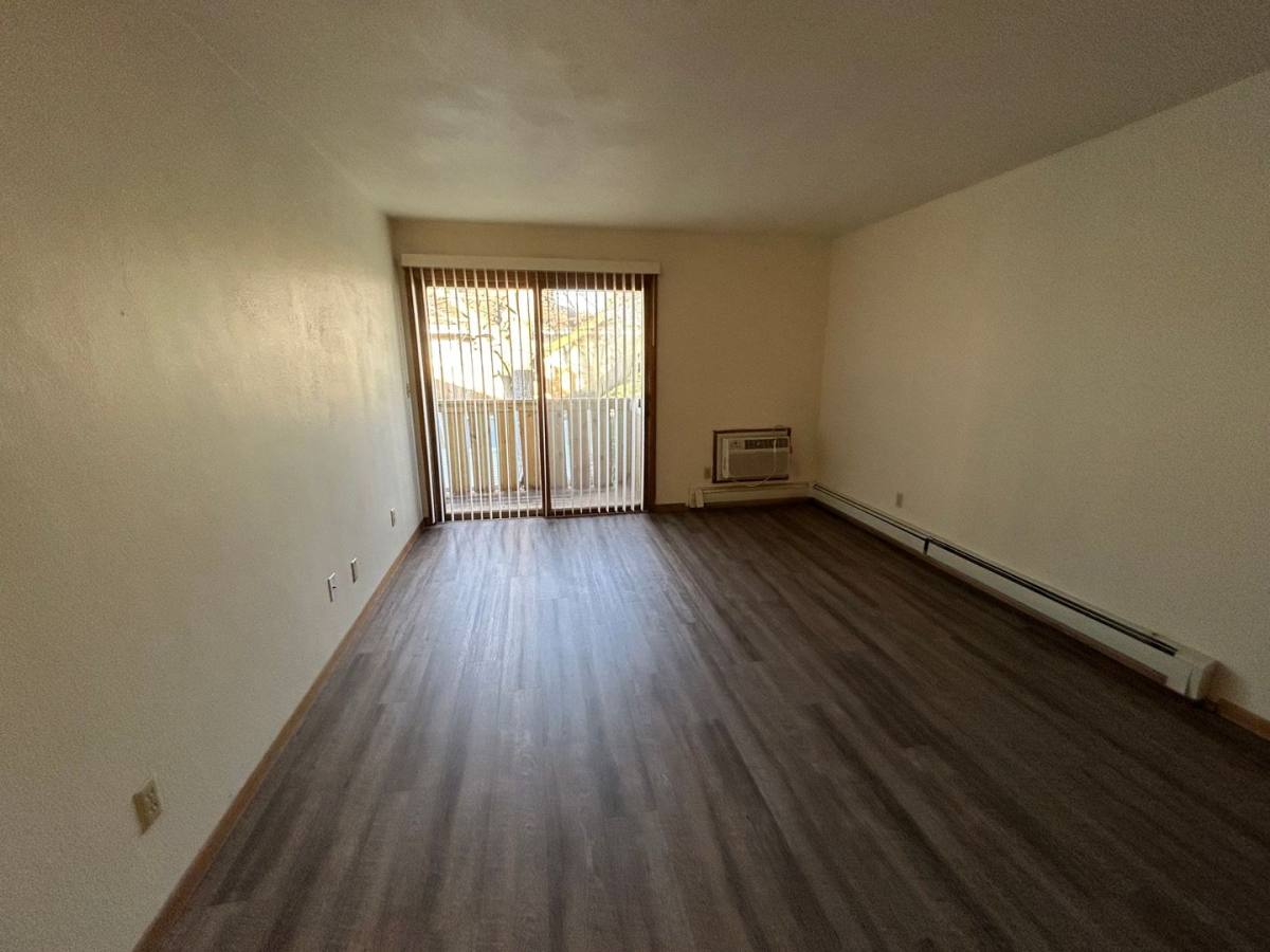 Apartment for rent at 1986-2018 Colony Court, Beloit, WI 53511