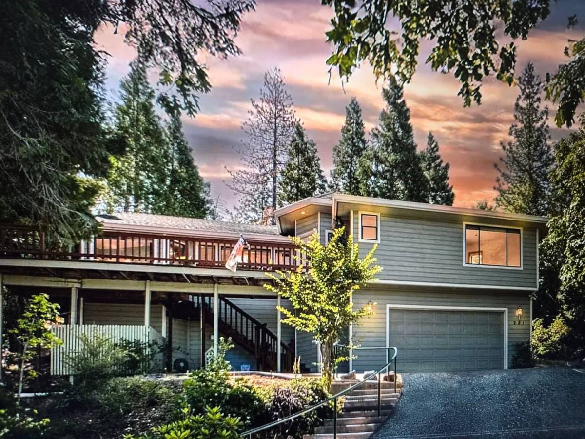 281 Forest Meadows Dr, Murphys, CA 95247