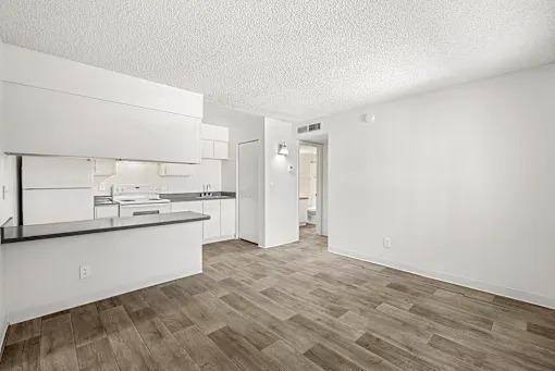 Apartment for rent at Acacia Hills, 9170 E Golf Links Rd, Tucson, AZ 85730