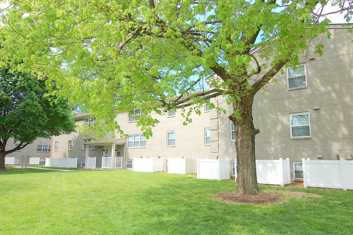 Apartment for rent at 4554 Winthrop Ave, Indianapolis, IN 46205