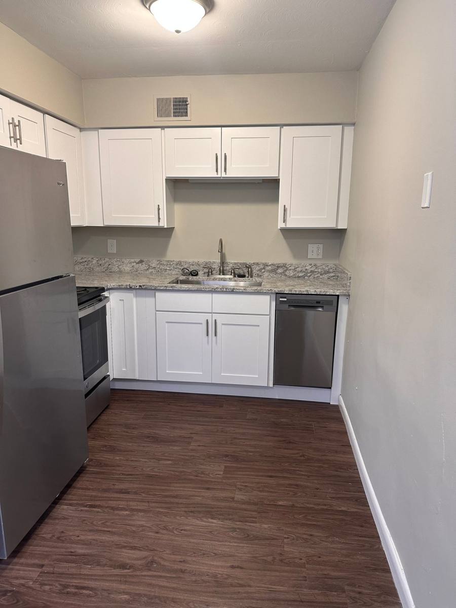 Apartment for rent at 4554 Winthrop Ave, Indianapolis, IN 46205