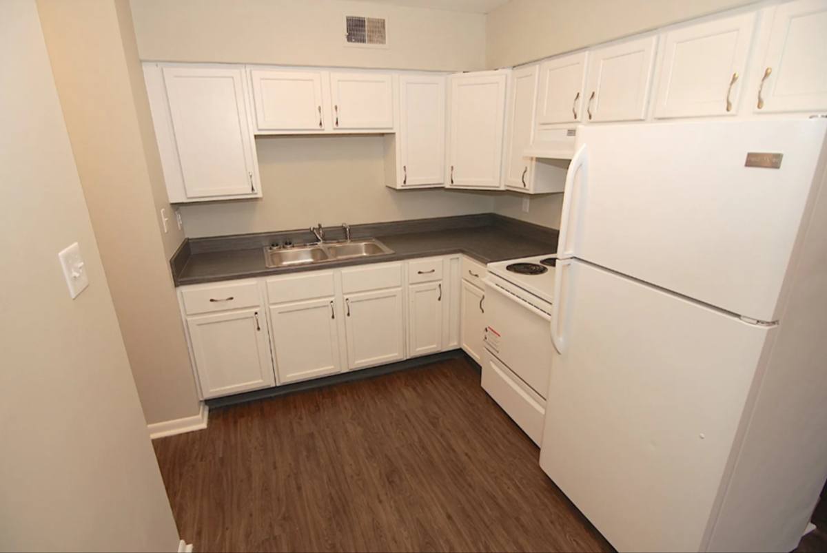 Apartment for rent at 4554 Winthrop Ave, Indianapolis, IN 46205