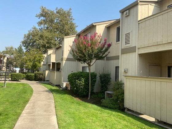 Apartment for rent at Country Glen, 7575 Power Inn Rd, Sacramento, CA 95828