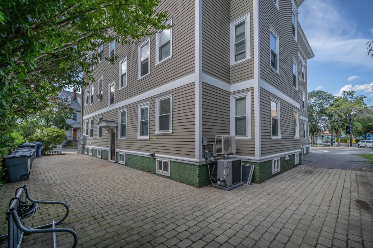 Apartment for rent at 1590 Cambridge St #6, Cambridge, MA 02138