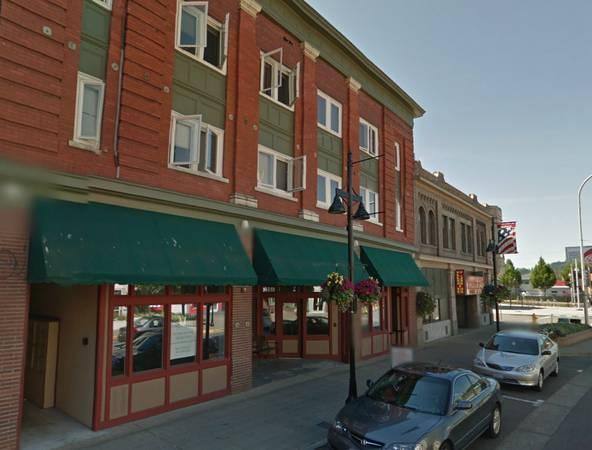 Apartment for rent at 122 W Main St, Auburn, WA 98001