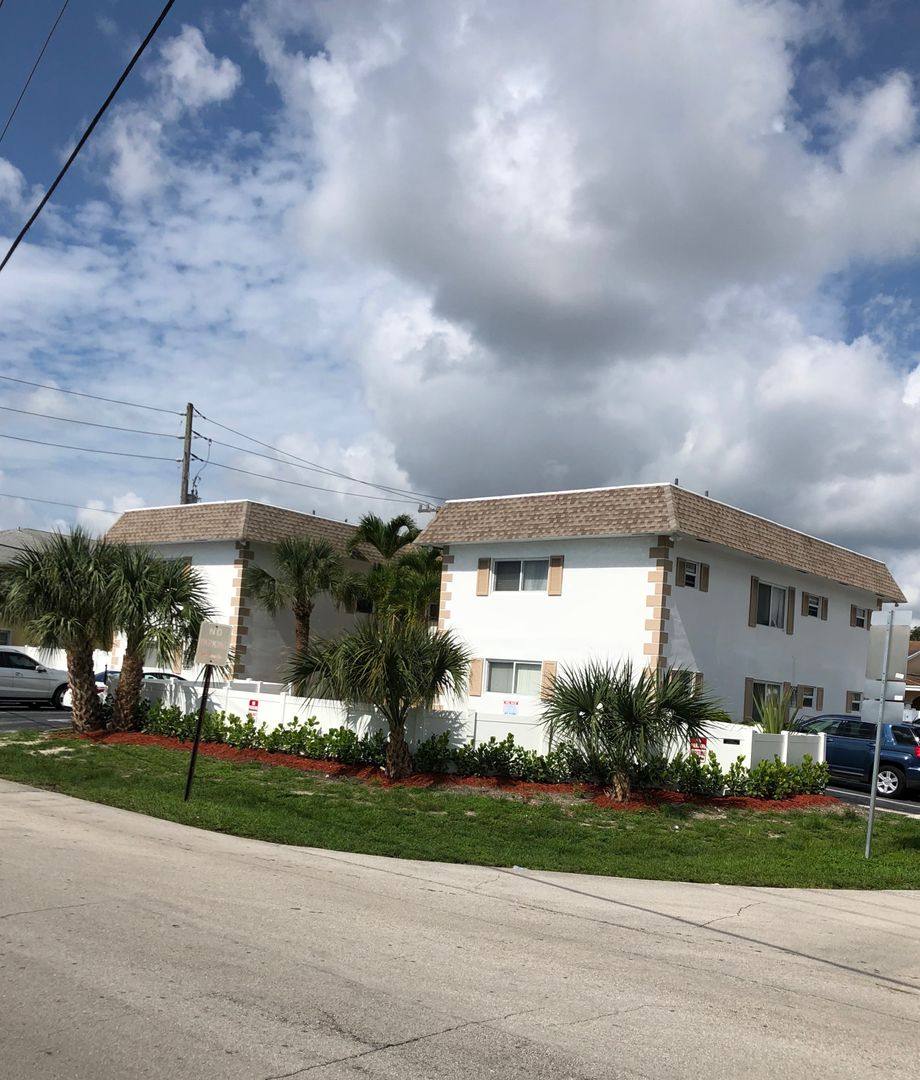 Apartment for rent at 5621 NE 22nd Ave, Fort Lauderdale, FL 33308