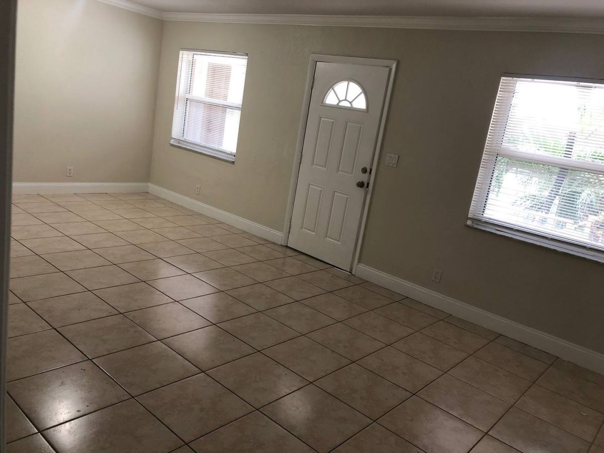 Apartment for rent at 5621 NE 22nd Ave, Fort Lauderdale, FL 33308
