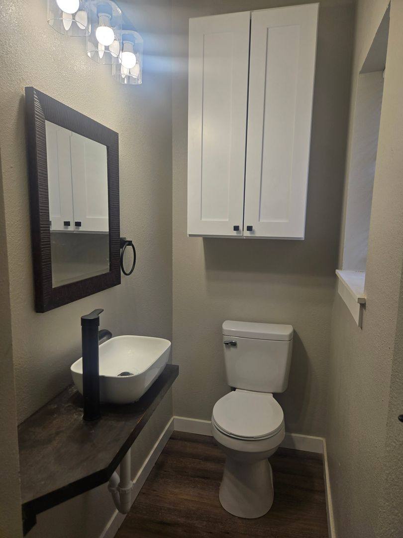 Apartment for rent at 707 NW 4th Ave, Mineral Wells, TX 76067