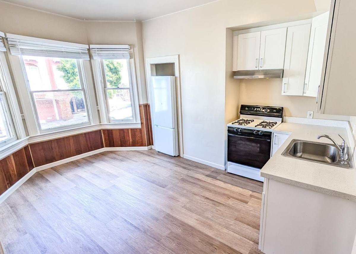 Apartment for rent at 379 Chestnut St #379, San Francisco, CA 94133