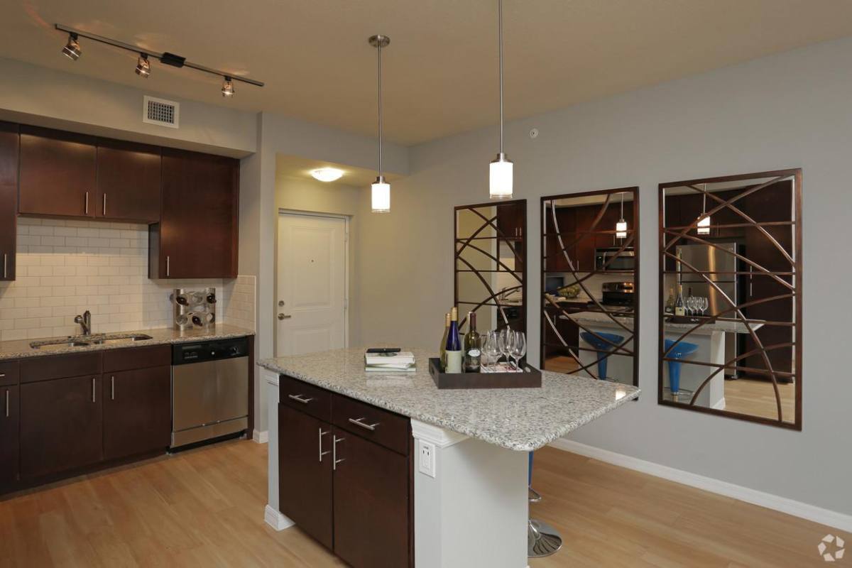 Apartment for rent at 4411 N Federal Highway 2-310, Pompano Beach, FL 33064