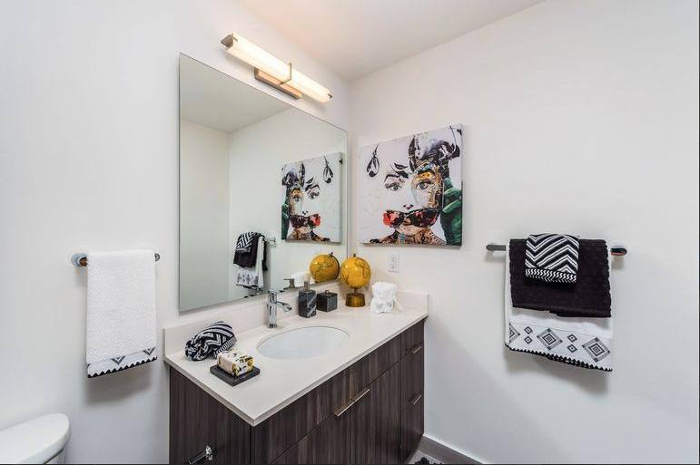 Apartment for rent at 401 N Federal Highway 1-304, Hallandale, FL 33009