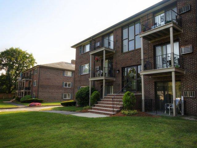 Apartment for rent at Lowell Arms Apartment Homes, 193 Lowell St #3, Methuen, MA 01844