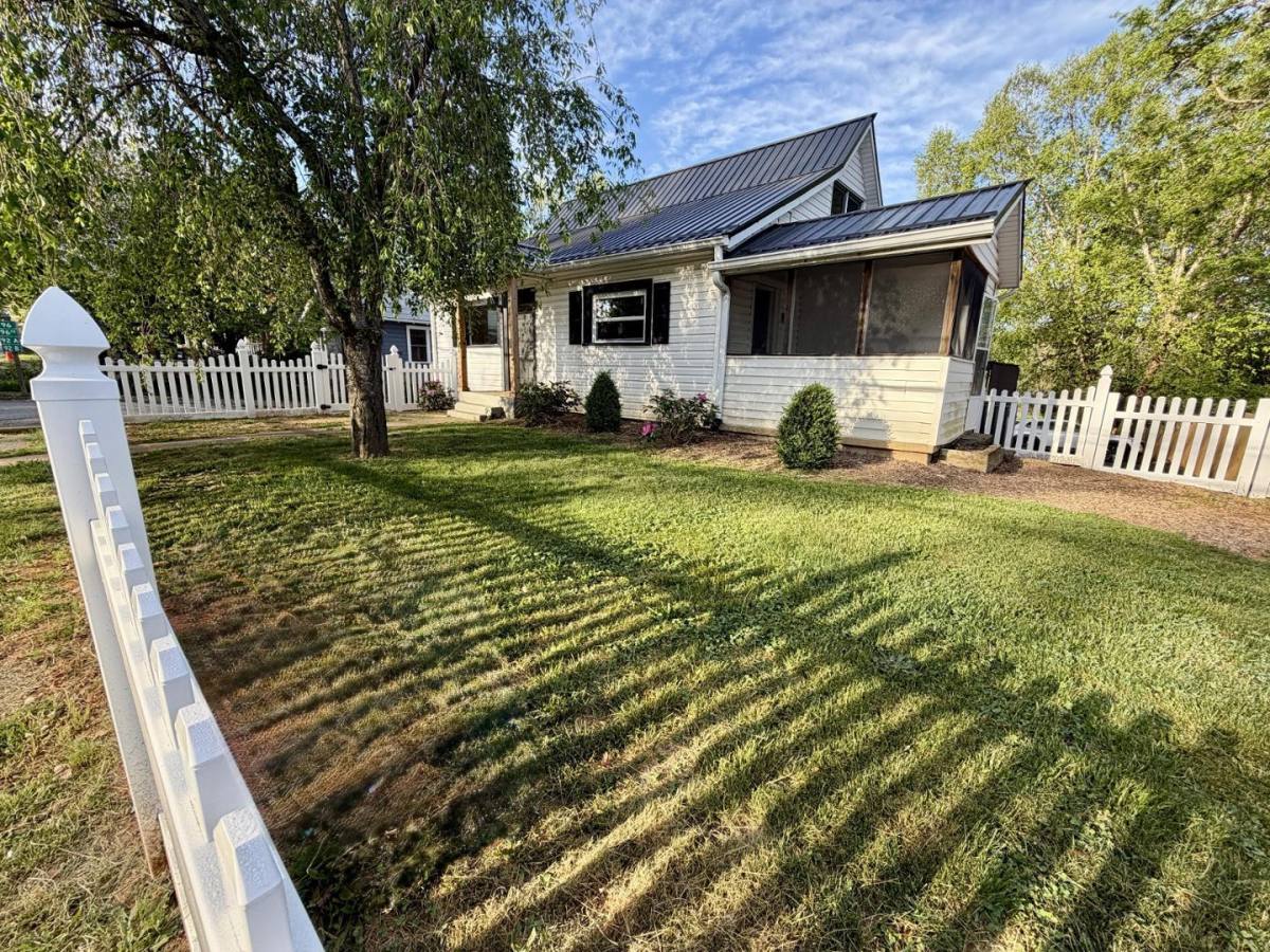 House for rent at 96 Louisiana Ave, Asheville, NC 28806