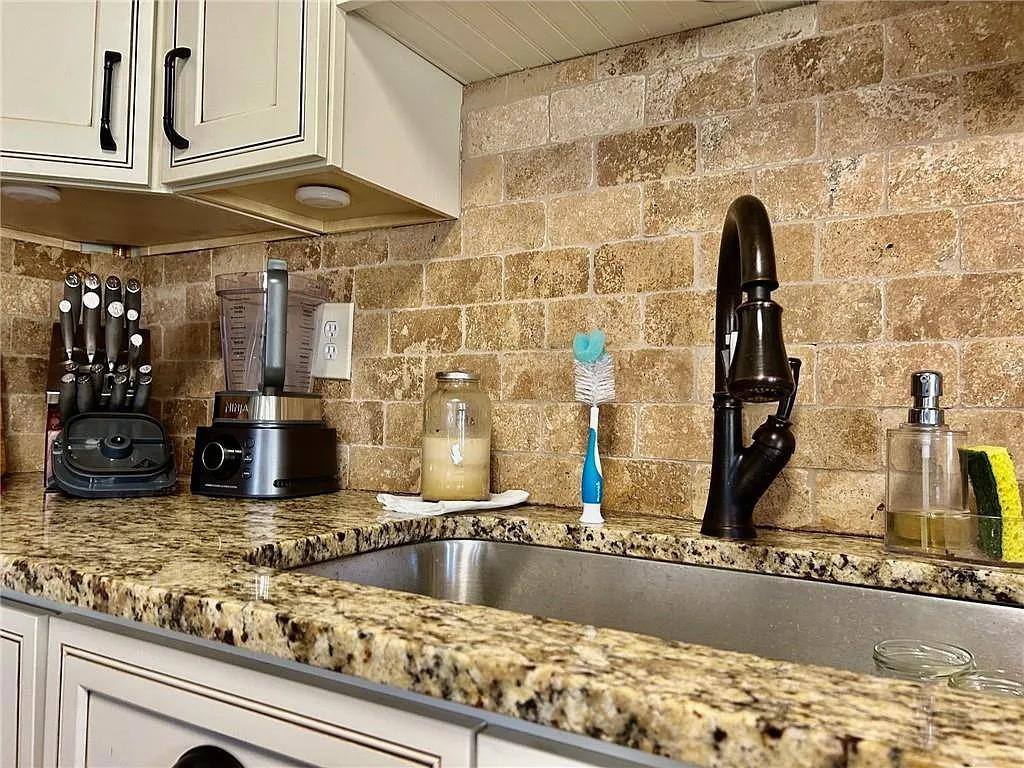 House for rent at Morningside Ridge, 5472 Riverchase Dr, Flowery Branch, GA 30542