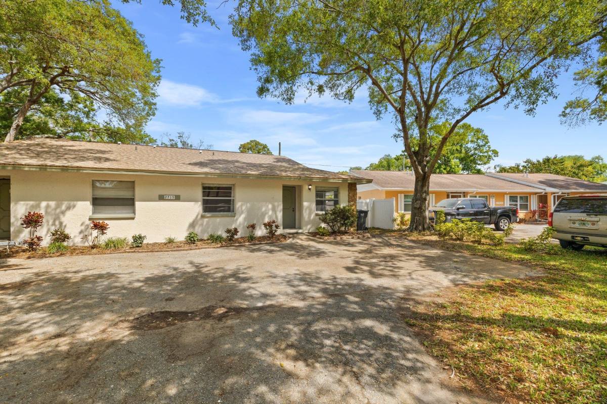 Apartment for rent at Sawgrass Acres, 2715 63rd Terrace N #B, Saint Petersburg, FL 33702