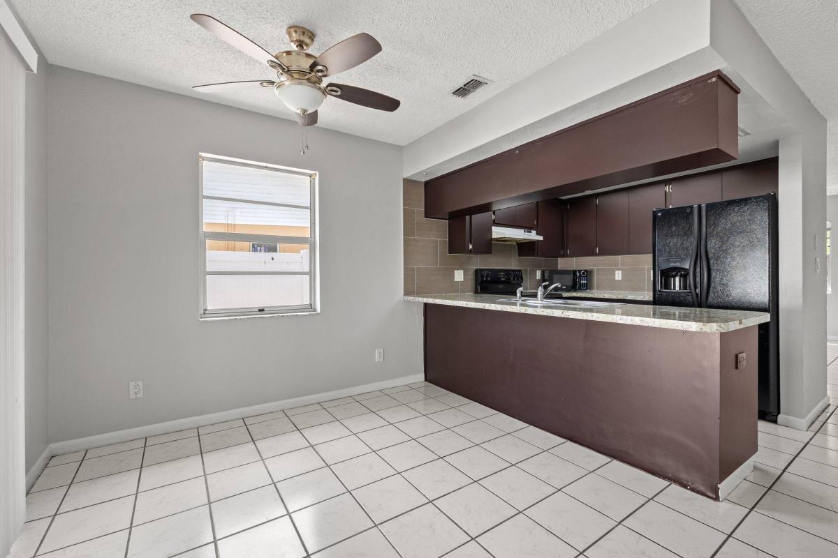 Apartment for rent at Sawgrass Acres, 2715 63rd Terrace N #B, Saint Petersburg, FL 33702