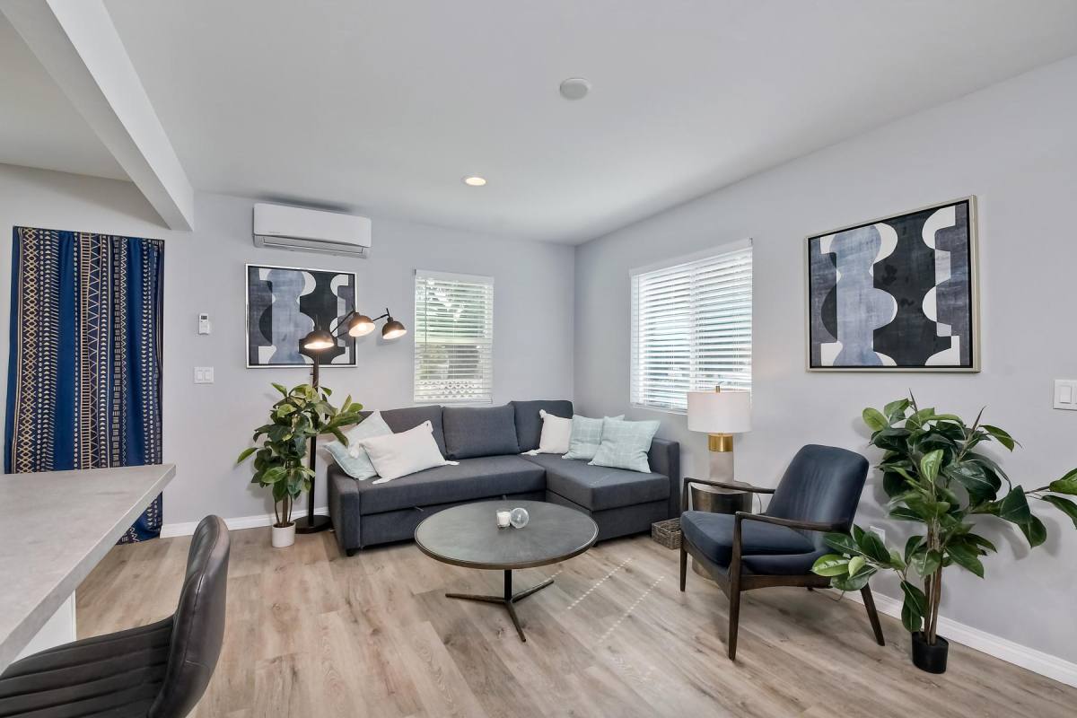 Townhouse for rent at 6840 Tower St #6842, La Mesa, CA 91942