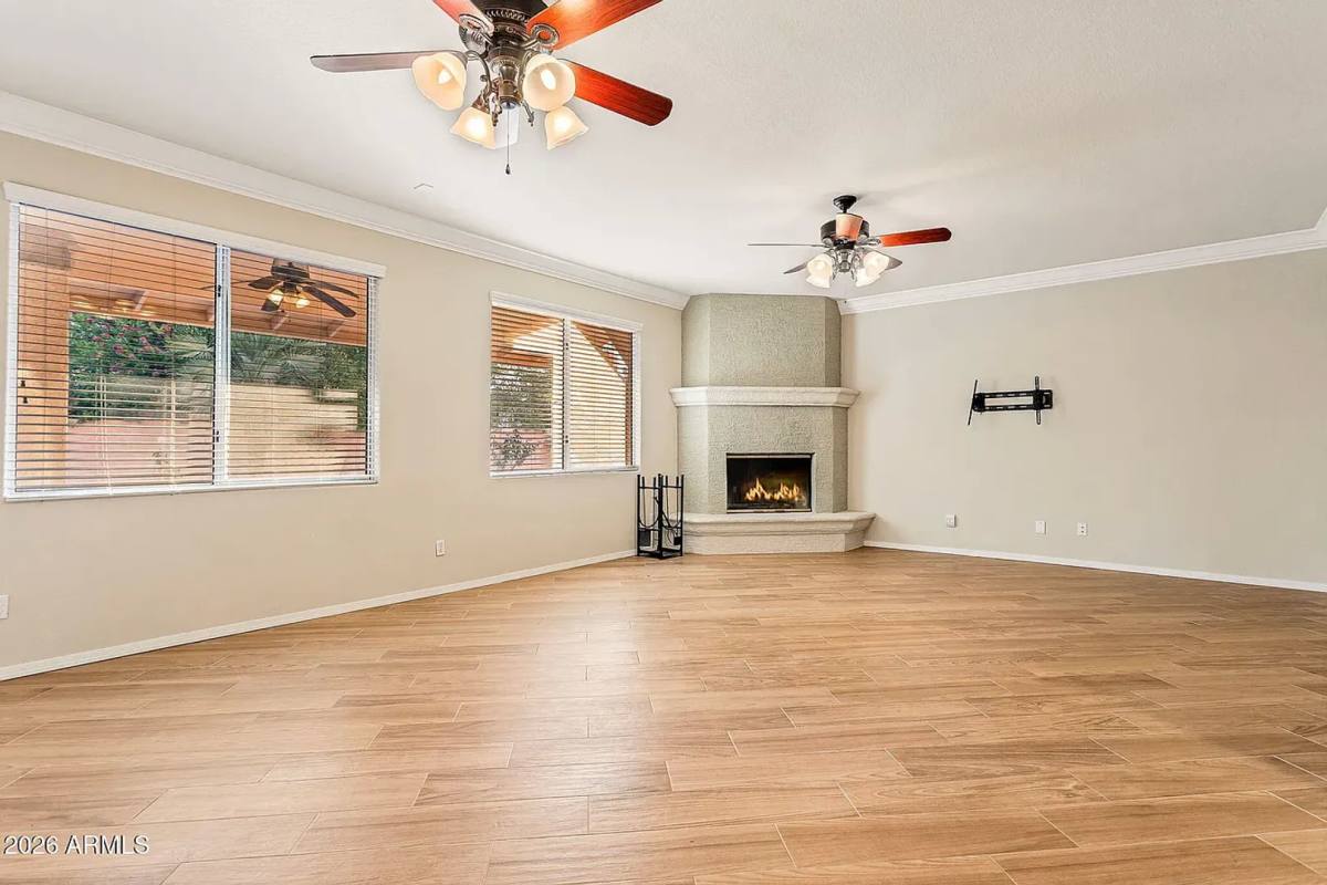 House for rent at 6901 E Evans Dr, Scottsdale, AZ 85254