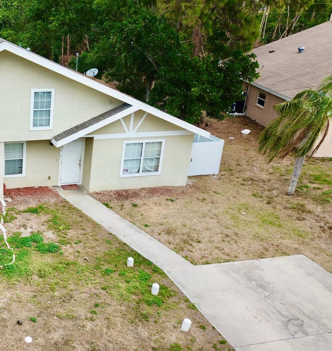 Apartment for rent at 7435 Albany Rd, Fort Myers, FL 33967