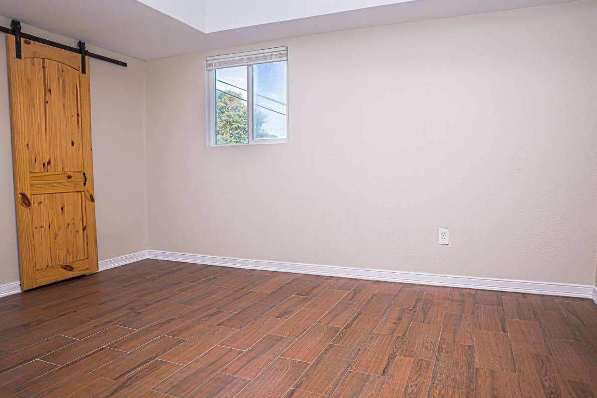 Apartment for rent at Ashton Place, 101 S Allen-Genoa Rd, South Houston, TX 77587