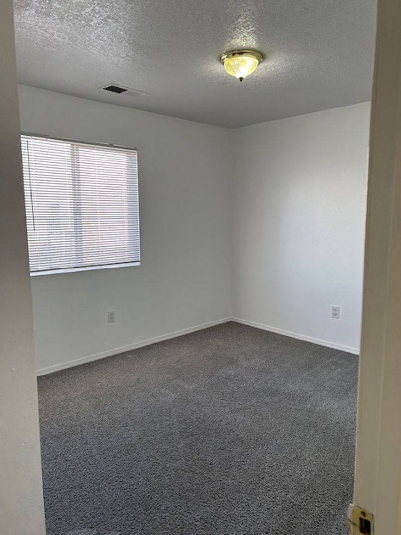 Apartment for rent at 4113 Atrisco Blvd NW, Albuquerque, NM 87120