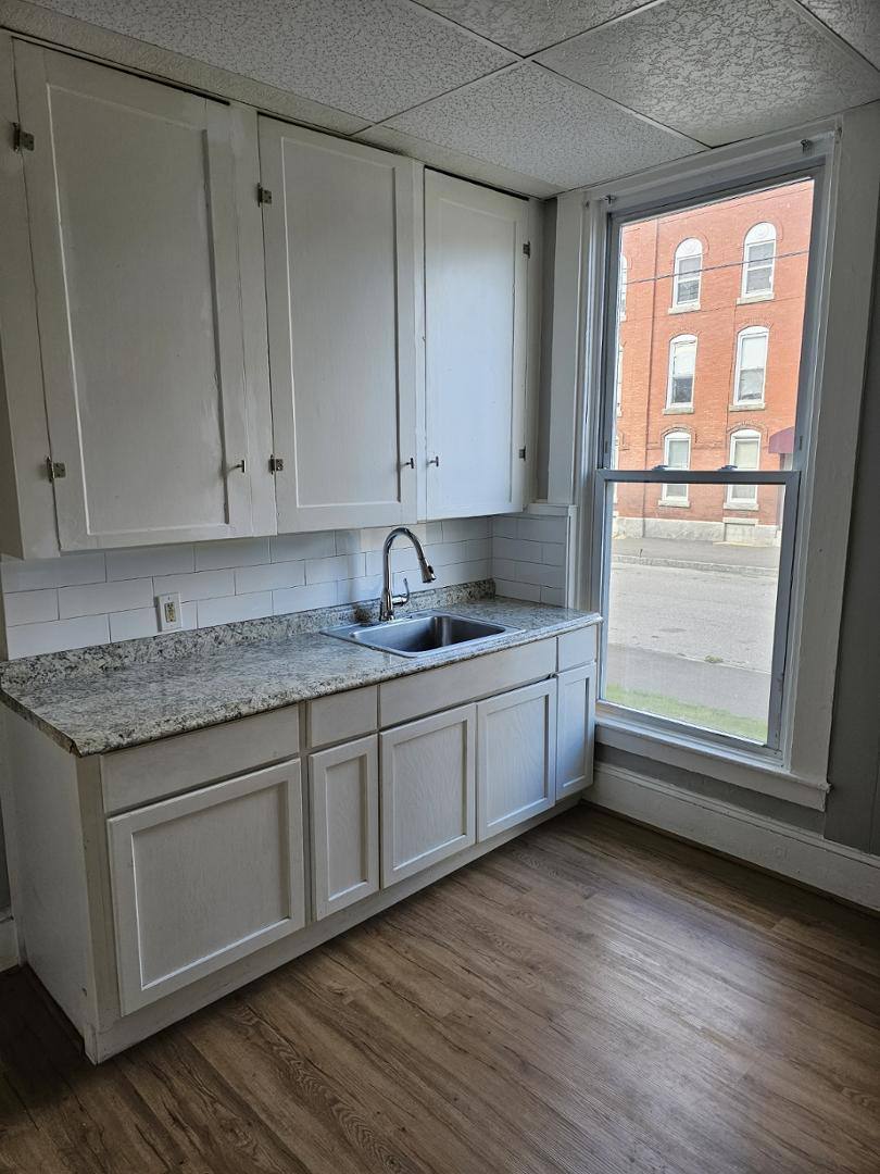 Apartment for rent at 494 Pine St #494-2, Manchester, NH 03104