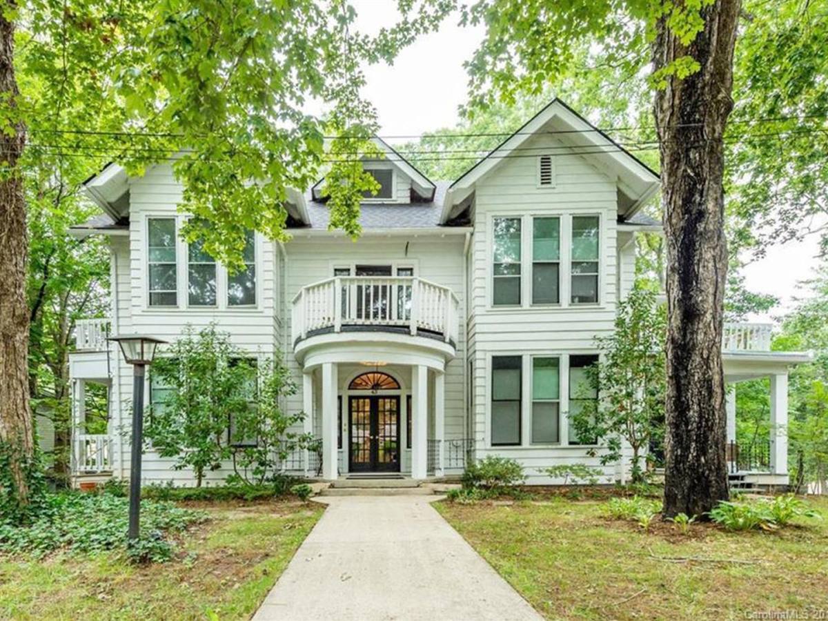 Apartment for rent at 43 Caledonia Rd #6, Asheville, NC 28803