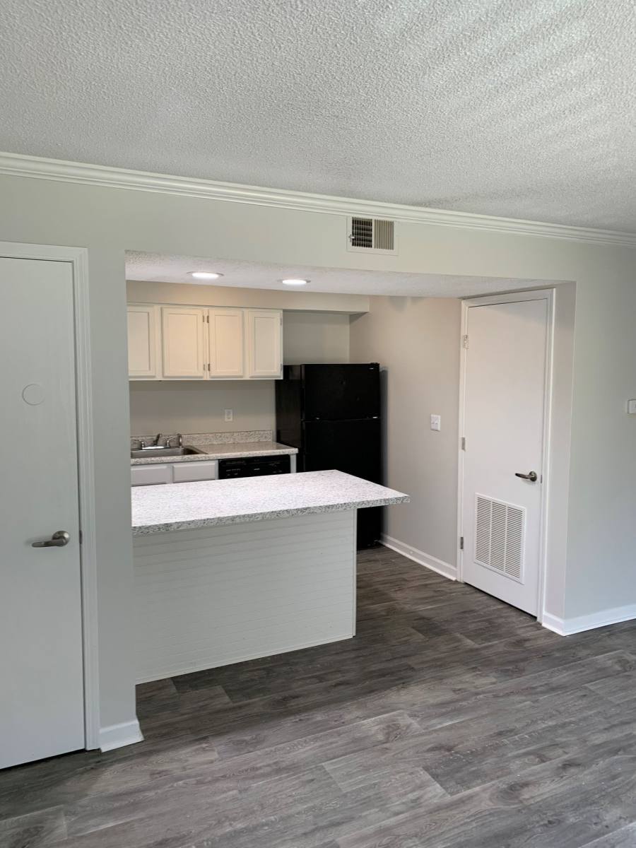 Apartment for rent at 11428 Forest Ave, Clive, IA 50325