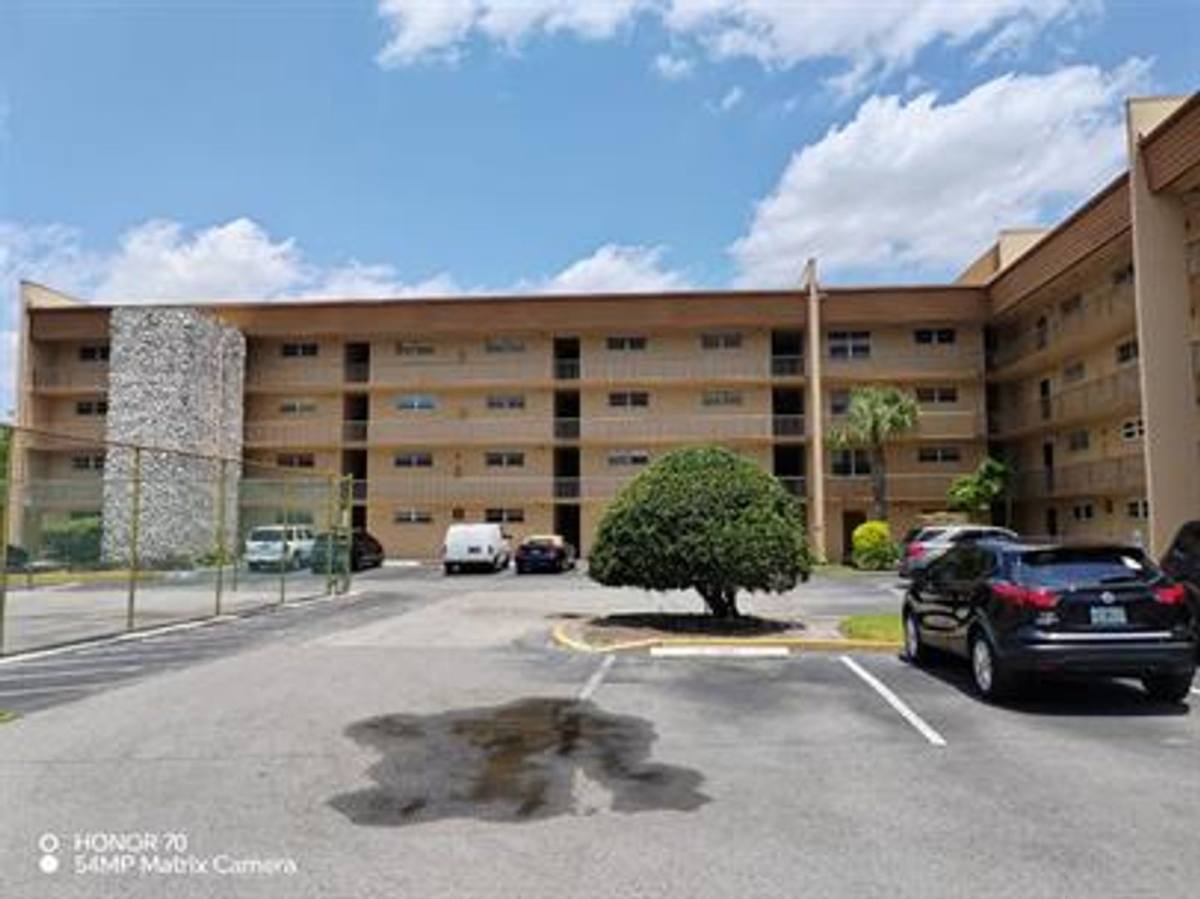 House for rent at 5820 N Church Ave, Tampa, FL 33614