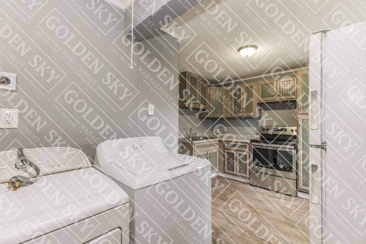 Apartment for rent at 412 W Howard St, Muncie, IN 47305