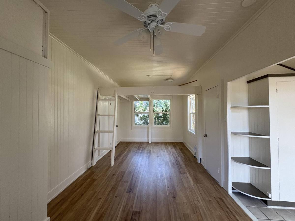 Apartment for rent at 1429 Lusitana St E, Honolulu, HI 96813