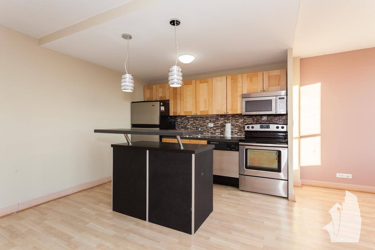 Apartment for rent at 655 W Irving Park #1215, Chicago, IL 60613