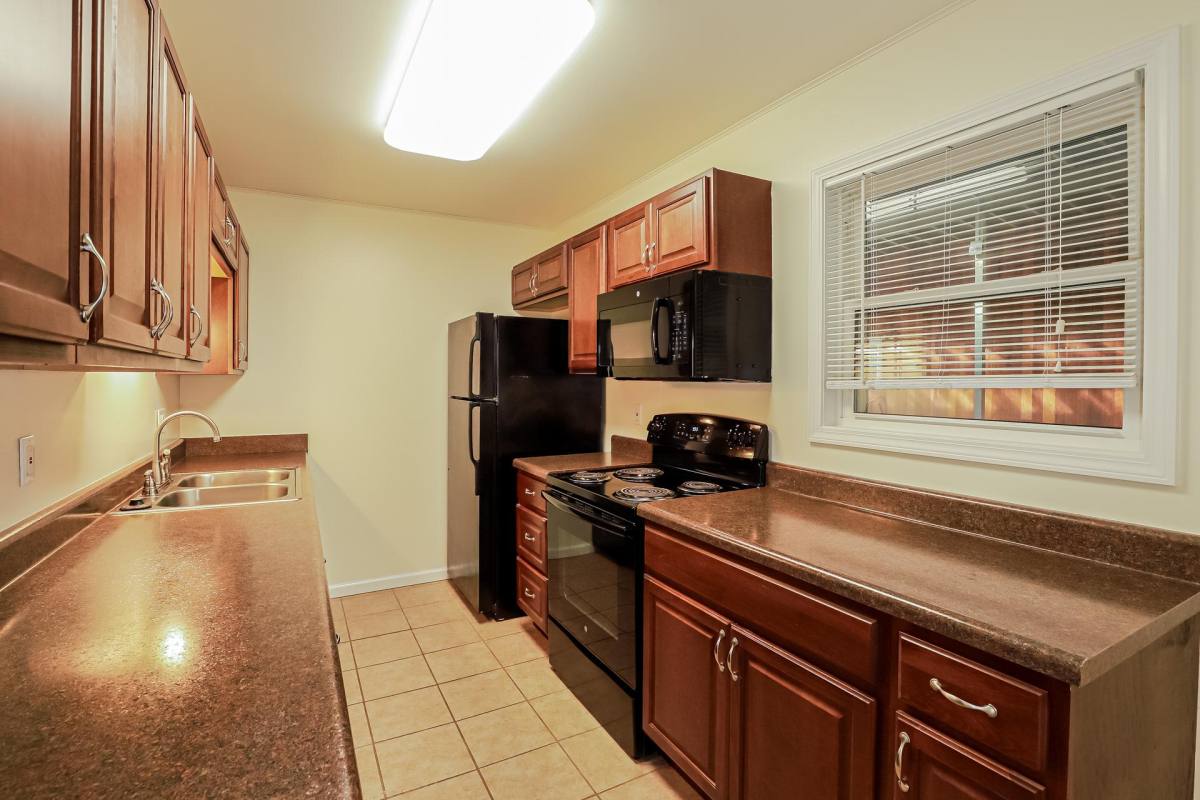 Apartment for rent at 312 Olive St, Leavenworth, KS 66048