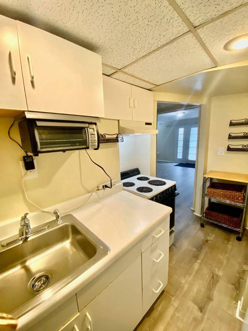 Apartment for rent at 5307 Pooks Hill Rd #LL, Bethesda, MD 20814