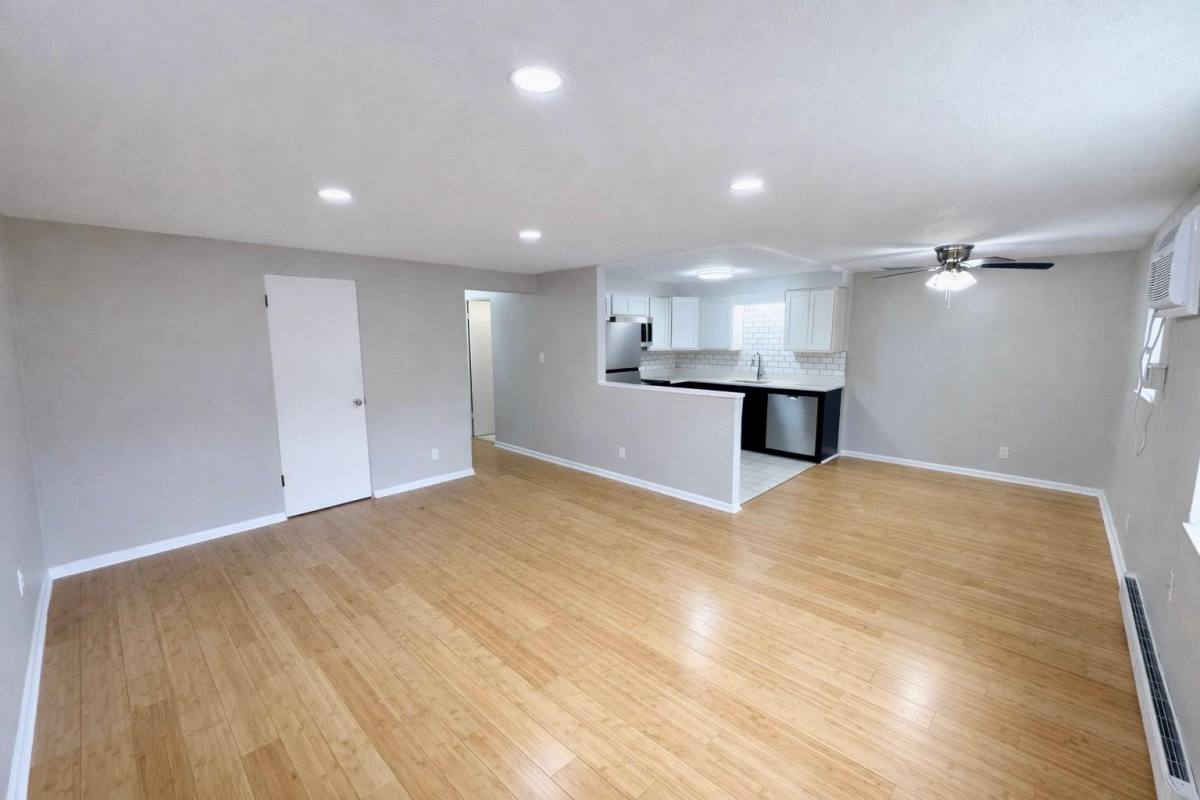 Apartment for rent at James Manor, 5529 Ellsworth Ave #57, Pittsburgh, PA 15232