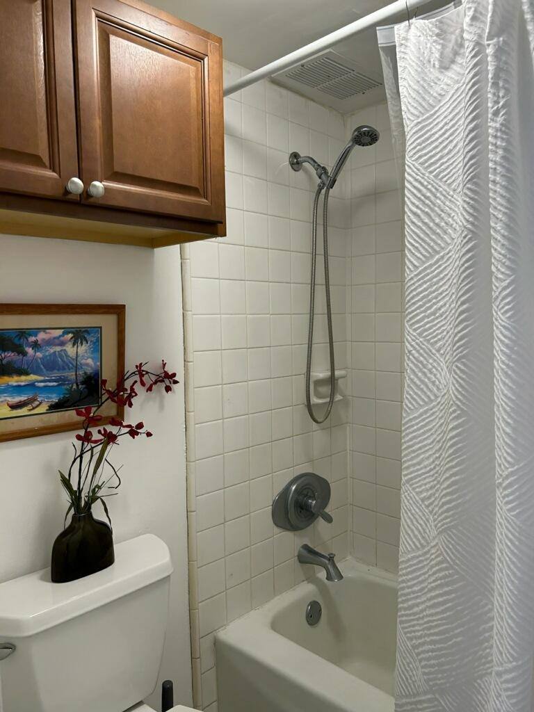 Apartment for rent at Big Surf, 1690 Ala Moana Blvd #604, Honolulu, HI 96815