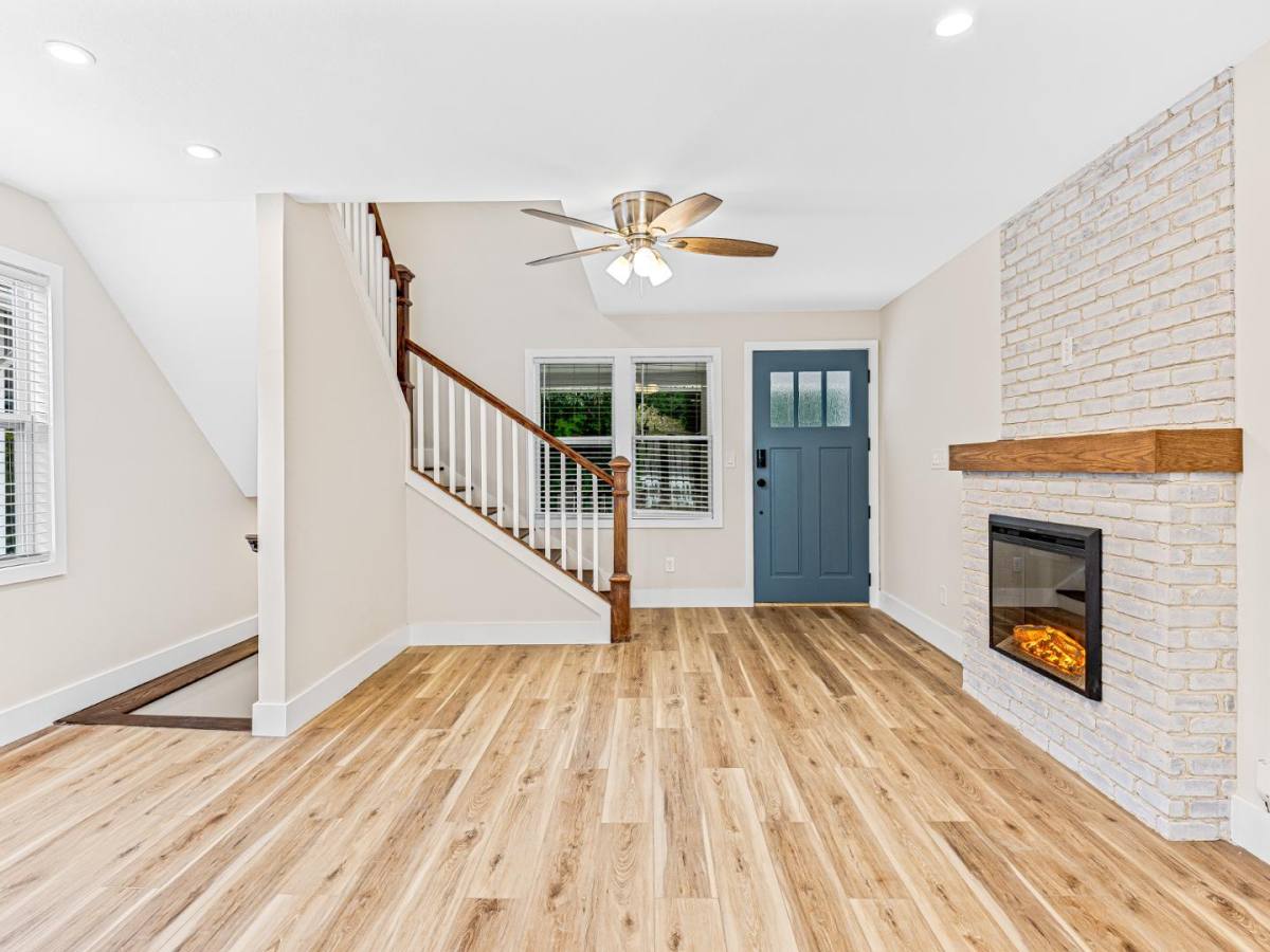 House for rent at 42 Forsythe St, Asheville, NC 28801