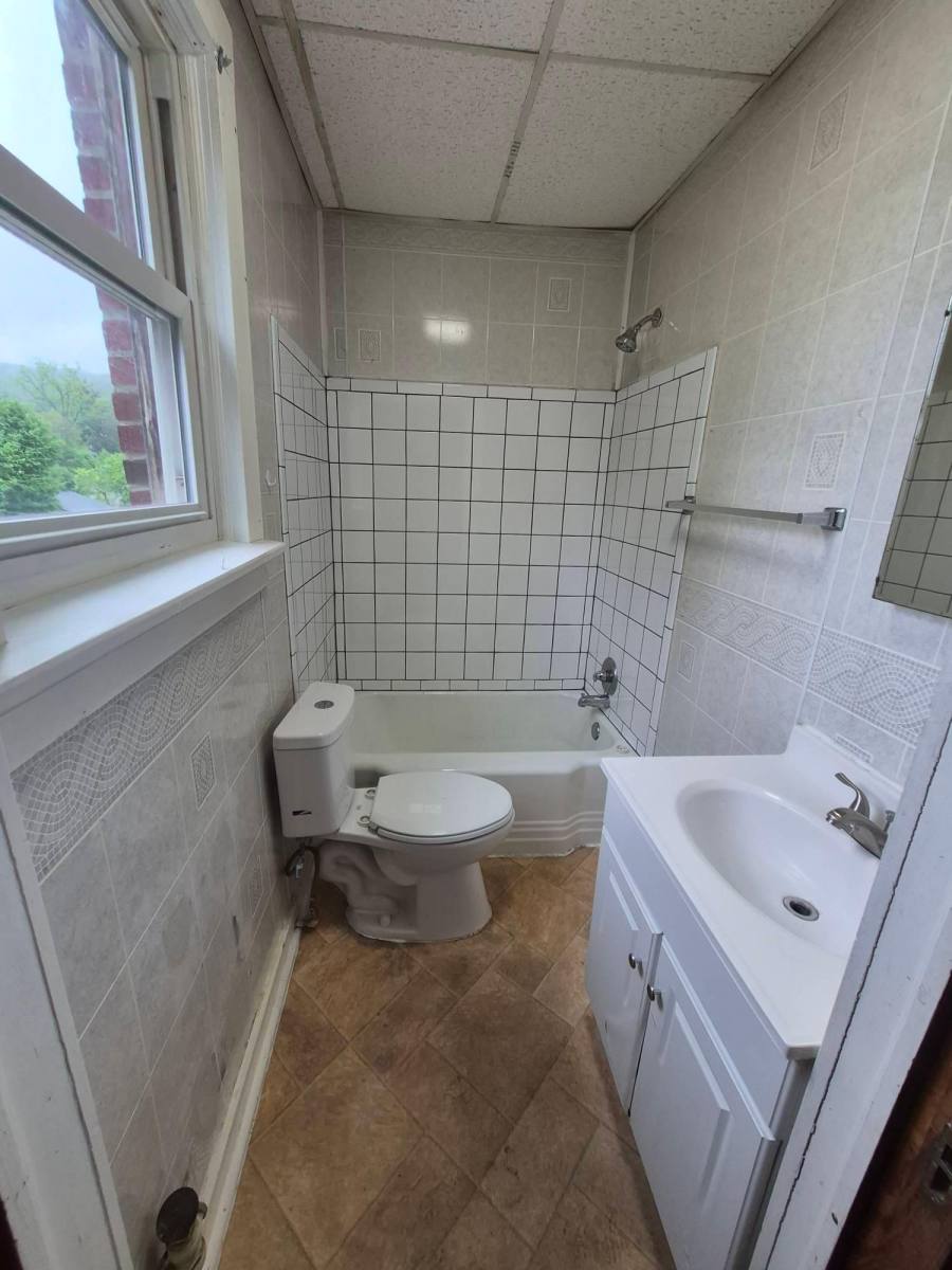 Apartment for rent at 25 N Main St, Montgomery, PA 17752