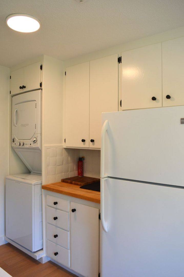 Apartment for rent at 127 Prospect Ave, Sausalito, CA 94965