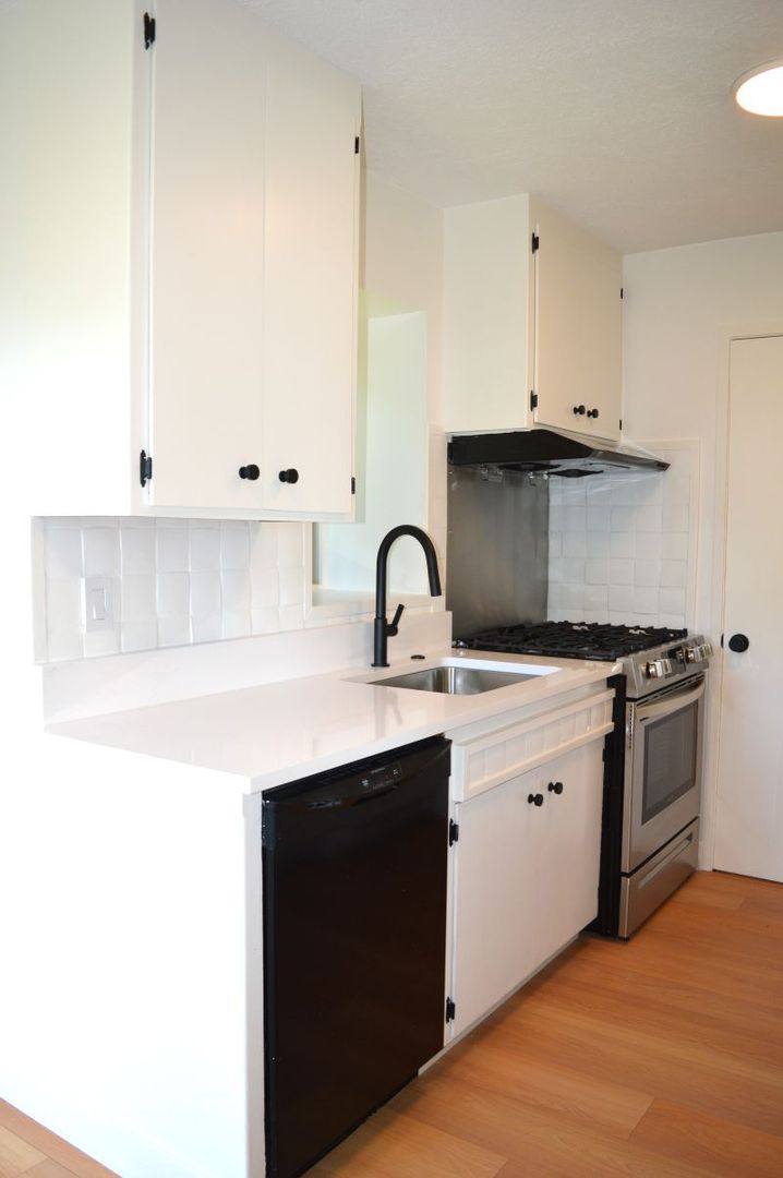 Apartment for rent at 127 Prospect Ave, Sausalito, CA 94965