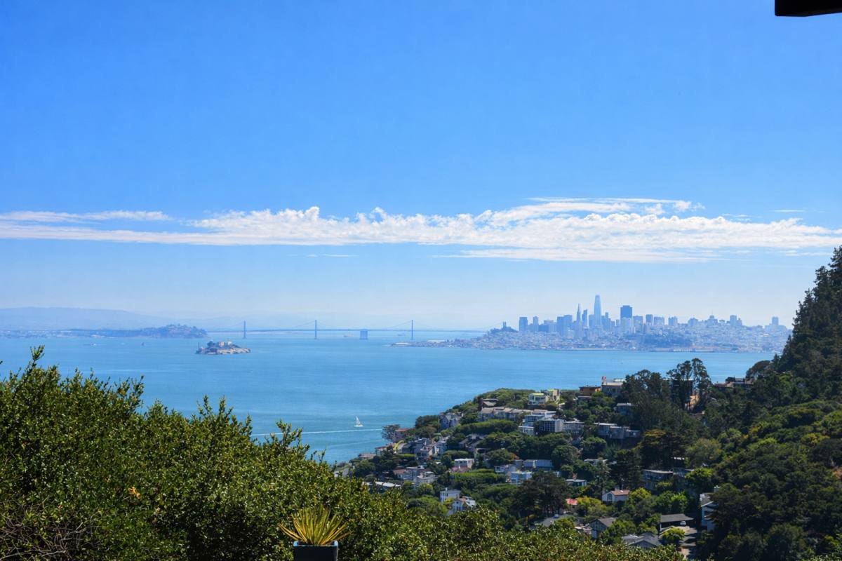 Apartment for rent at 127 Prospect Ave, Sausalito, CA 94965